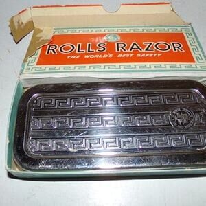 VINTAGE ROLLS RAZOR SILVER W/BOX MADE IN ENGLAND IMPERIAL NO.2